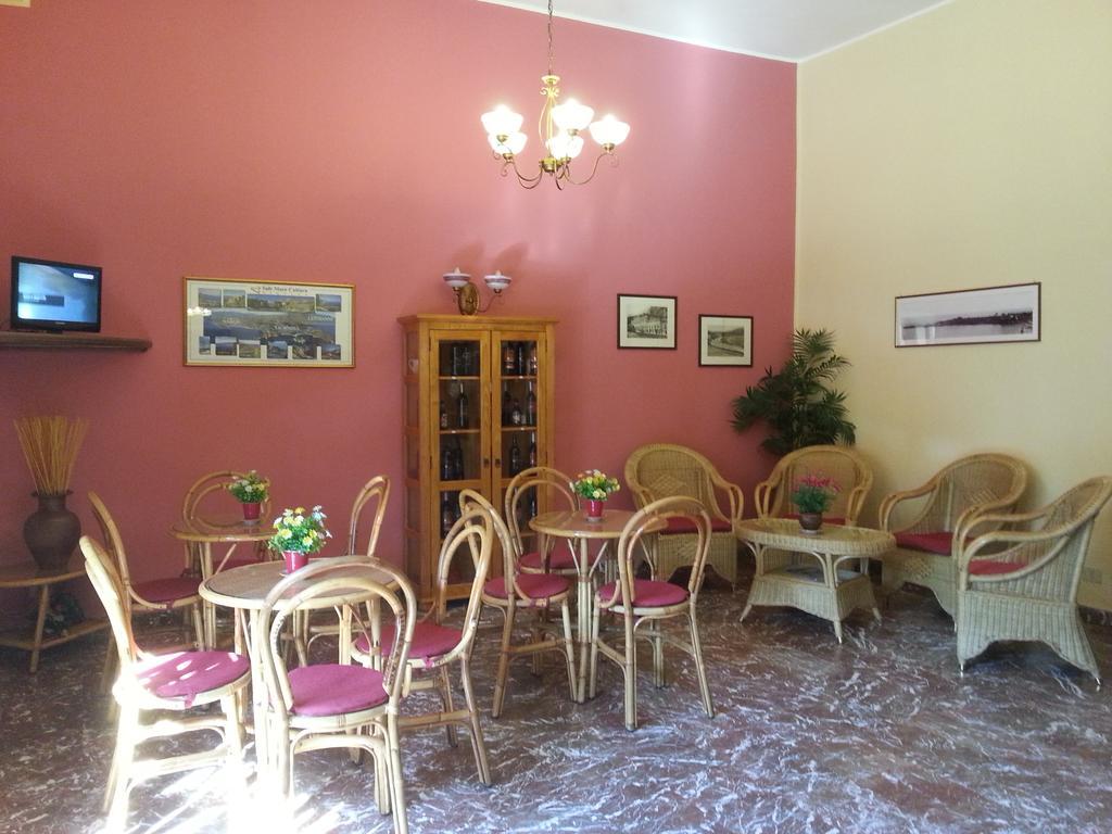Hotel Pensione Cundari Таормина Экстерьер фото